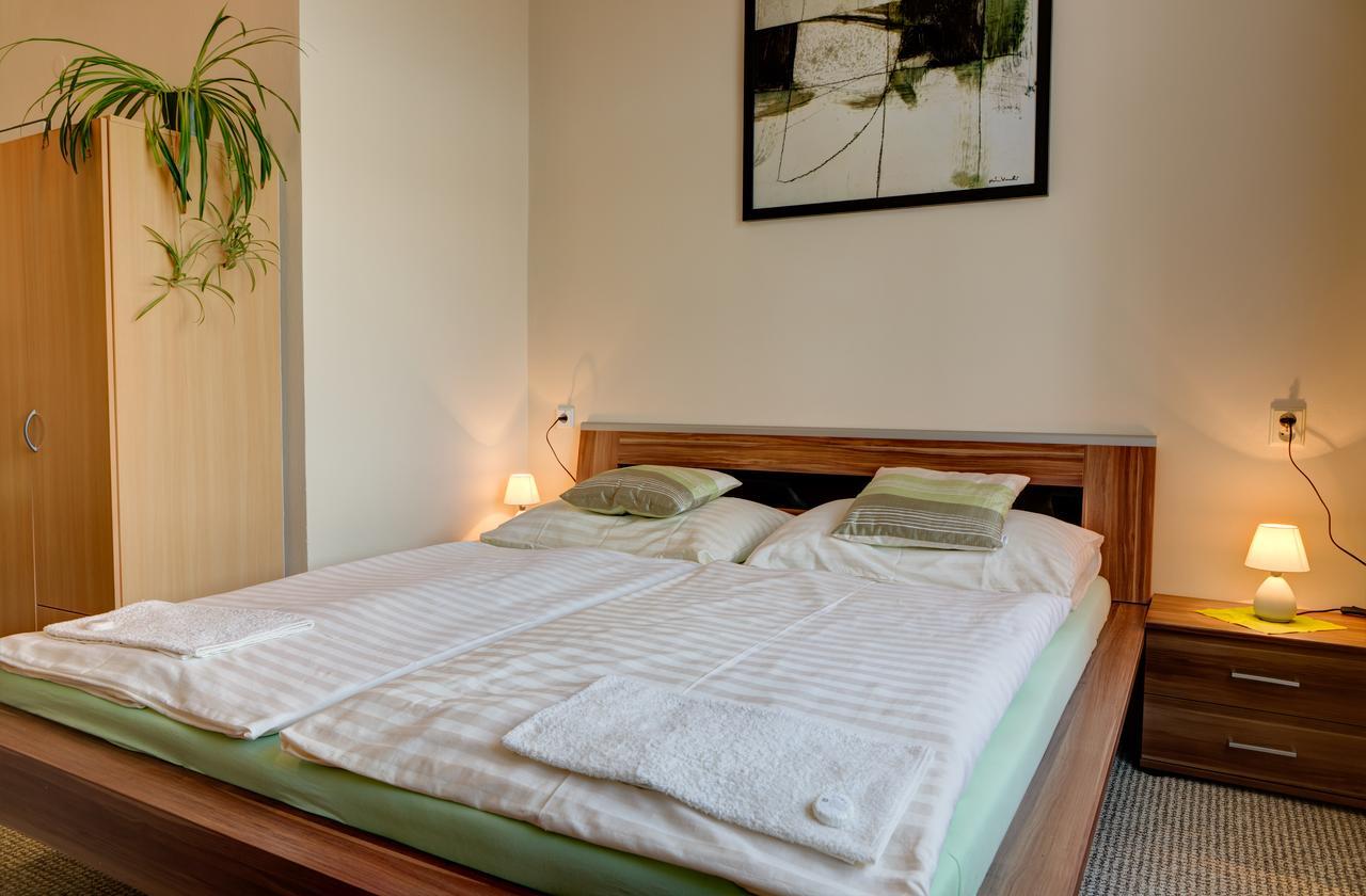 Hotel Jordanek Opočno Dış mekan fotoğraf