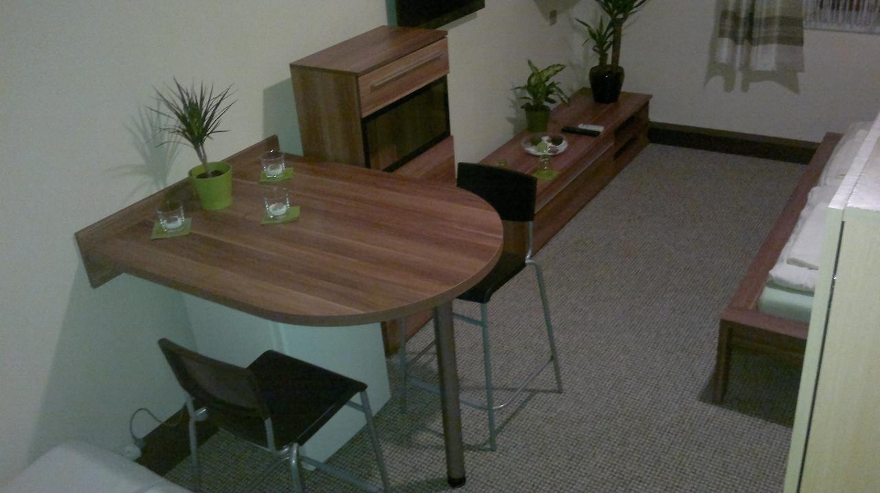 Hotel Jordanek Opočno Dış mekan fotoğraf