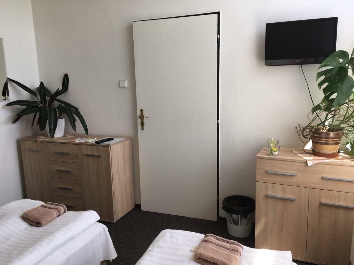 Hotel Jordanek Opočno Dış mekan fotoğraf